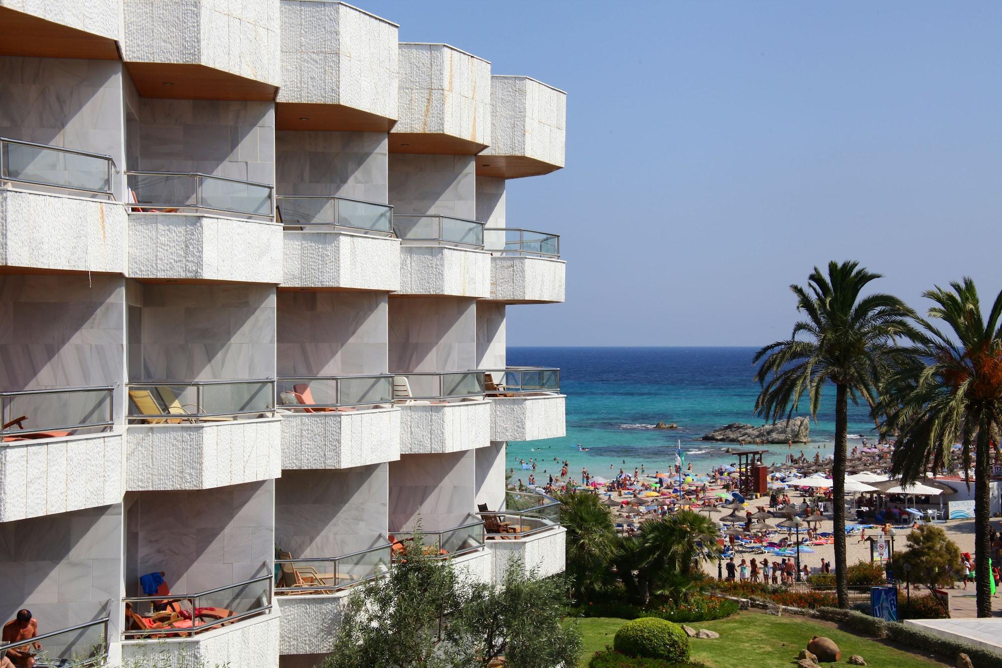 Hotel Serrano Palace Cala Ratjada  Exterior photo