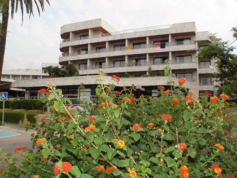 Hotel Serrano Palace Cala Ratjada  Exterior photo